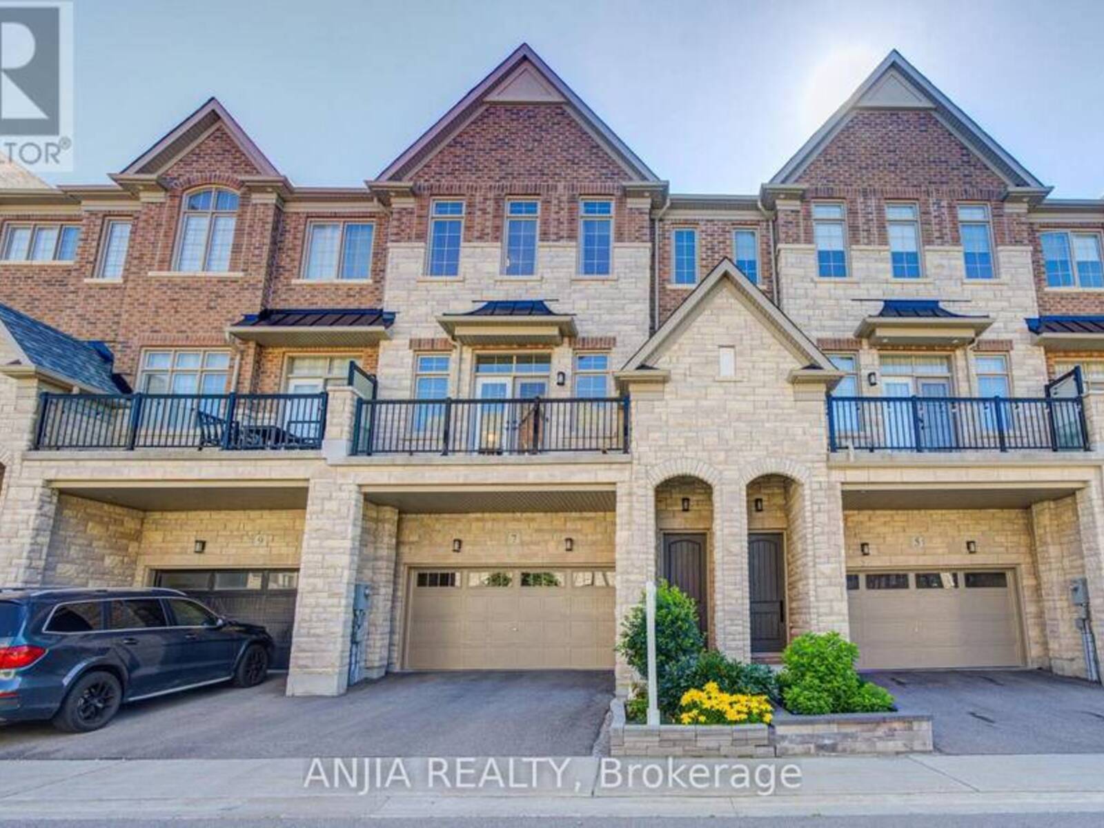 7 BEAUFORT WAY, Markham, Ontario L6C 0Y7