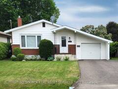 192 ELLIS AVENUE Pembroke Ontario, K8A 2J1