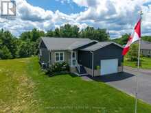 16 WILLIAMS DRIVE | Bancroft Ontario | Slide Image Forty