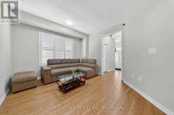 218 FLOOD AVENUE | Clarington Ontario | Slide Image Ten
