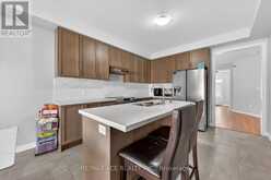 218 FLOOD AVENUE | Clarington Ontario | Slide Image Twelve