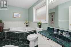 27 PINE HOLLOW CRESCENT | Vaughan Ontario | Slide Image Nineteen