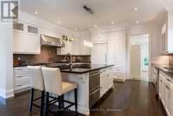 376 WEDGEWOOD DRIVE | Oakville Ontario | Slide Image Sixteen