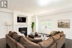 376 WEDGEWOOD DRIVE | Oakville Ontario | Slide Image Nine