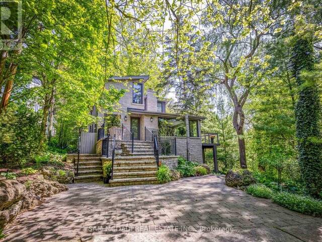 1273 QUEEN VICTORIA AVENUE Mississauga Ontario, L5H 3H2 - 4 Bedrooms Home For Sale