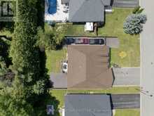 10 SPRINGBANK ROAD | Kawartha Lakes Ontario | Slide Image Fifty