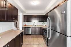 22 - 45 SEABREEZE CRESCENT | Hamilton Ontario | Slide Image Five