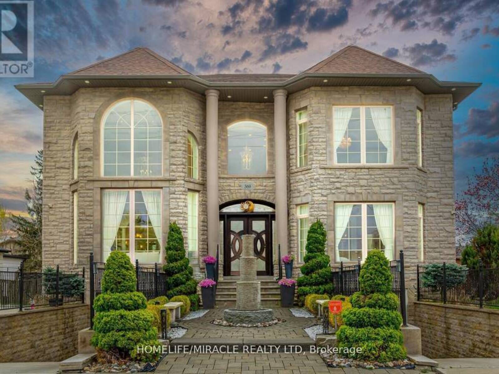 369 TOYNEVALE ROAD, Pickering, Ontario L1W 2G9