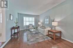 14 MONTROSE CRESCENT | Markham Ontario | Slide Image Six