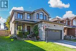 35 BENJAMIN LANE | Barrie Ontario | Slide Image One