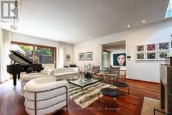 36 MILLBANK AVENUE | Toronto Ontario | Slide Image Eight