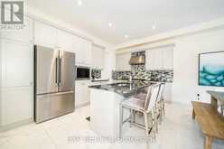 38 BUD LEGGETT CRESCENT | Georgina Ontario | Slide Image Nineteen