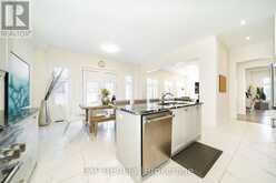 38 BUD LEGGETT CRESCENT | Georgina Ontario | Slide Image Twenty-one