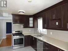 57 MEADOWLARK DRIVE | Brampton Ontario | Slide Image Four