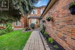 4345 ROMFIELD CRESCENT | Mississauga Ontario | Slide Image Three