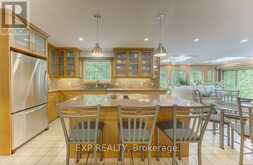 318 SHAKESPEARE PLACE | Waterloo Ontario | Slide Image Sixteen