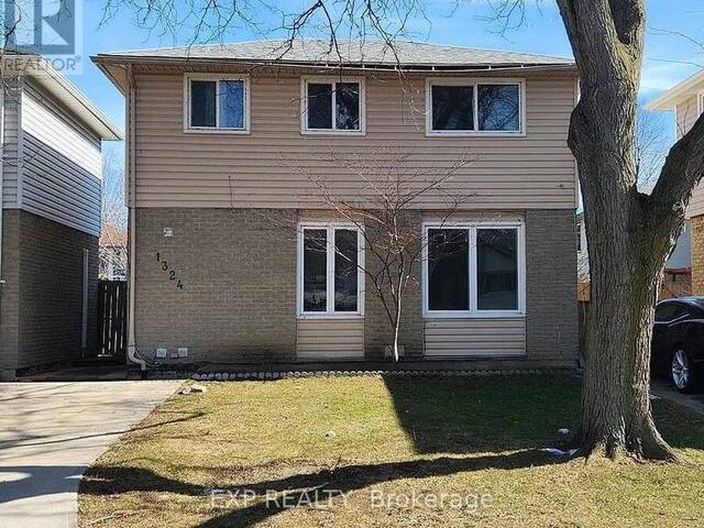 1324 COPPERFIELD PLACE Windsor Ontario, N8S 4G9 - 3 Bedrooms Home For Sale