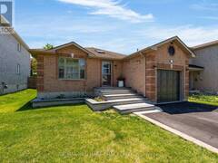 17 BENJAMIN LANE Barrie Ontario, L4N 0S3