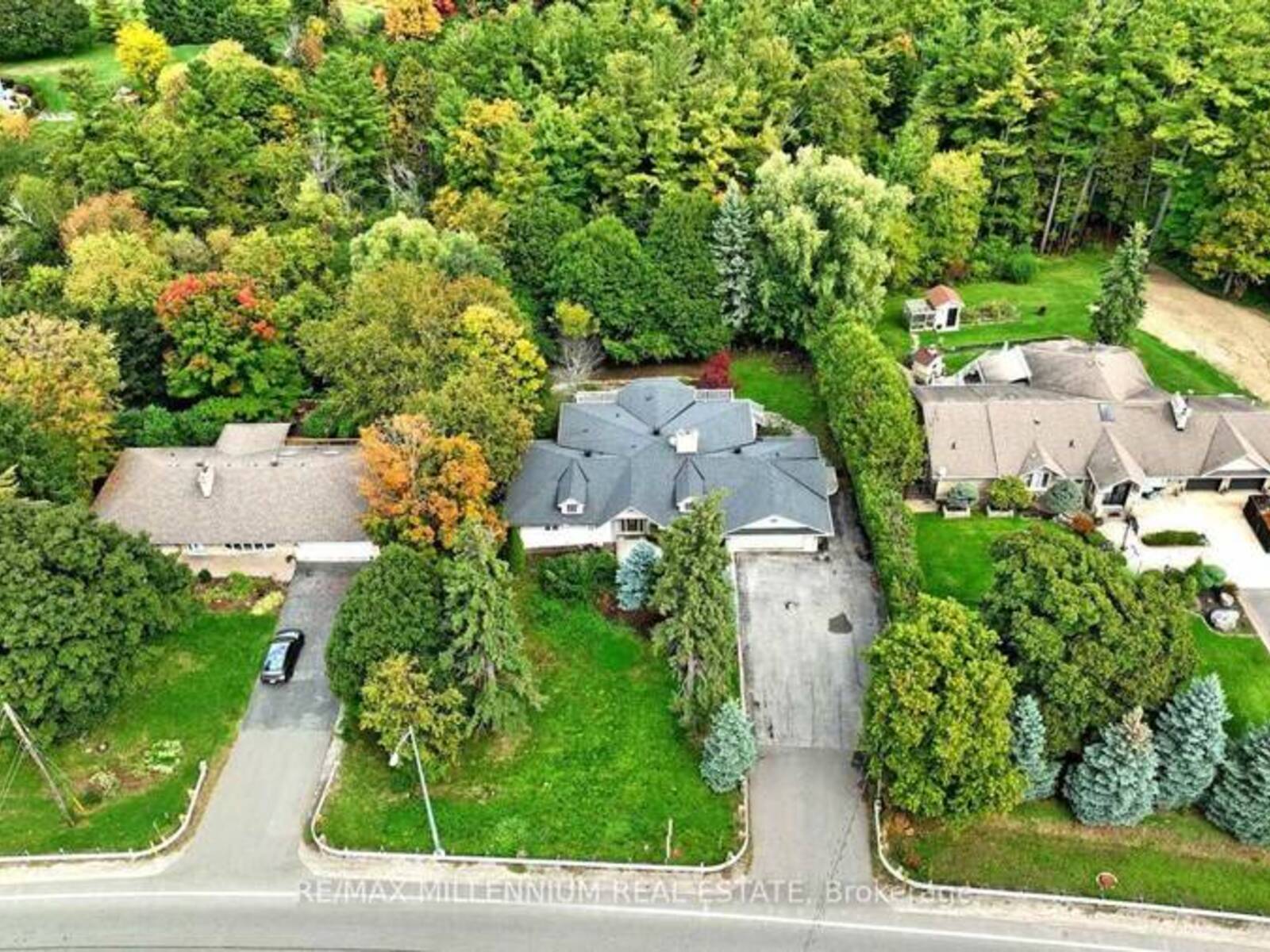 678 NASHVILLE ROAD, Vaughan, Ontario L0J 1C0