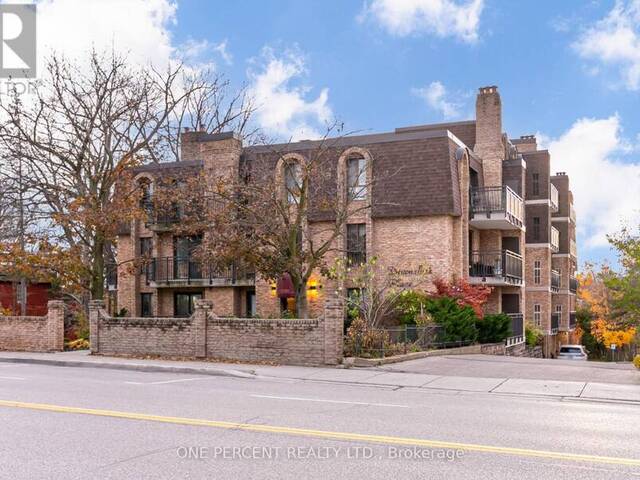 406 - 15390 YONGE STREET Aurora Ontario, L4G 1N8 - 2 Bedrooms Condo For Sale
