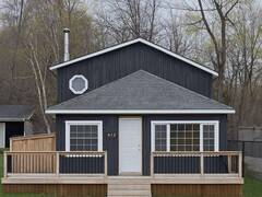 412 LIMERICK CRESCENT Churchill Ontario, L0L 1K0