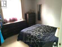 23 CARLTON ROAD | Barrie Ontario | Slide Image Nine