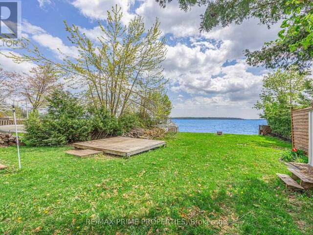 1947 WOODS BAY ROAD Orillia Ontario, L3V 6H3 - 3 Bedrooms Waterfront Home For sale