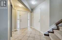 123 FOREST EDGE TRAIL | Kitchener Ontario | Slide Image Three
