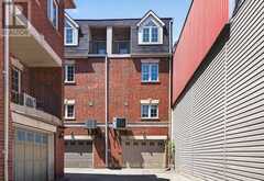 1755 DANFORTH AVENUE | Toronto Ontario | Slide Image Thirty-three