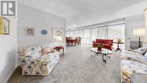 206 - 8111 YONGE STREET | Markham Ontario | Slide Image Four