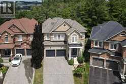 488 FOXCROFT BOULEVARD | Newmarket Ontario | Slide Image Two