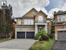 488 FOXCROFT BOULEVARD | Newmarket Ontario | Slide Image One