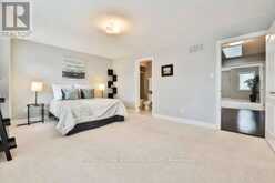 488 FOXCROFT BOULEVARD | Newmarket Ontario | Slide Image Thirty