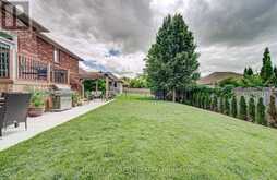 22 LONG LANE | Paris Ontario | Slide Image Forty-six