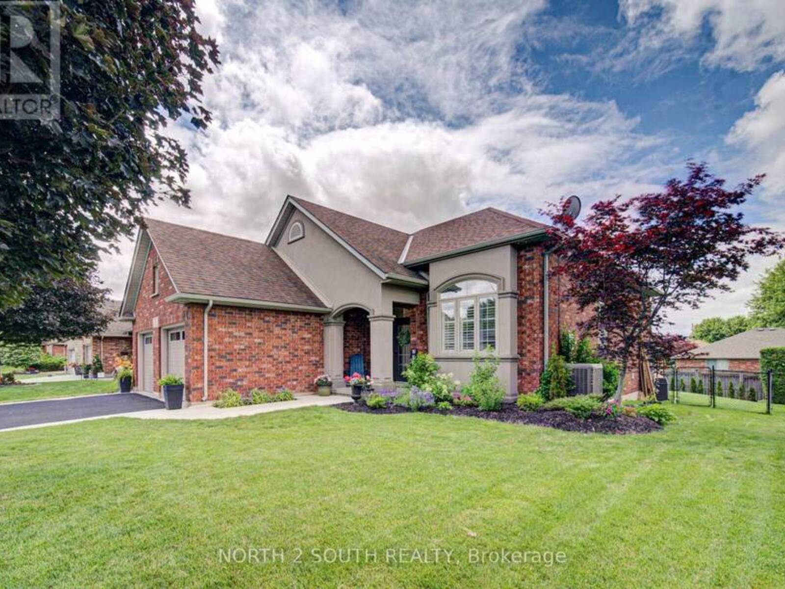 22 LONG LANE, Paris, Ontario N3L 4E9