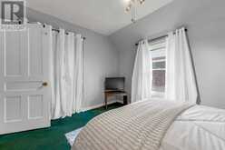16 ALBEMARLE STREET | Hamilton Ontario | Slide Image Eighteen