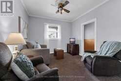 16 ALBEMARLE STREET | Hamilton Ontario | Slide Image Four