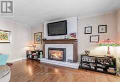 127 MAYFIELD DRIVE N | Oakville Ontario | Slide Image Twenty