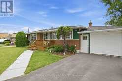 4381 JACKSON STREET | Beamsville Ontario | Slide Image Two