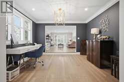 81 FLANDERS DRIVE | Hamilton Ontario | Slide Image Fifteen