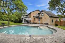 81 FLANDERS DRIVE | Hamilton Ontario | Slide Image Thirty-eight