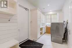 45 SHOREWOOD PLACE | Oakville Ontario | Slide Image Eighteen