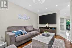 91 OZNER COURT | Brampton Ontario | Slide Image Nine