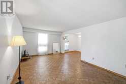 39 NEWINGTON CRESCENT | Toronto Ontario | Slide Image Seventeen