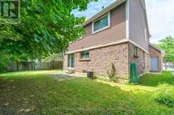 39 NEWINGTON CRESCENT | Toronto Ontario | Slide Image Thirty-eight