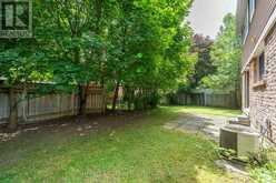 39 NEWINGTON CRESCENT | Toronto Ontario | Slide Image Thirty-nine