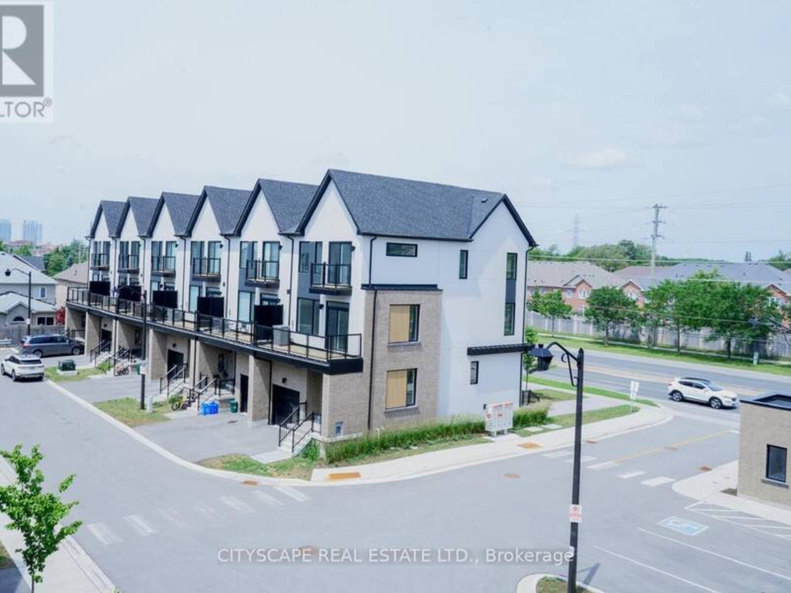 19 LIVELY WAY, Whitby, Ontario L1R 0S3