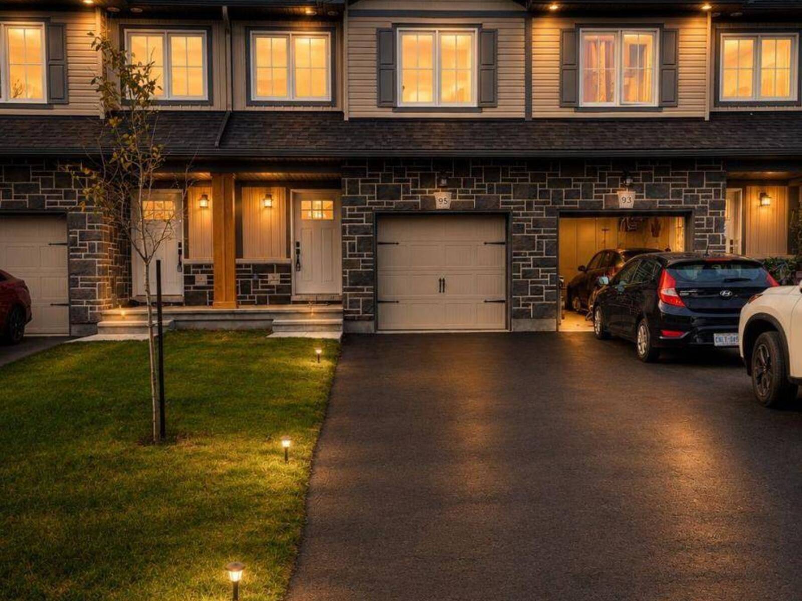 95 WHITCOMB CRESCENT E, Smiths Falls, Ontario K7A 0C1