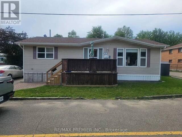 5TH AVE WEST UNIT #21 - 1749 DUNDAS STREET E Mississauga Ontario, L4X 2R6 - 2 Bedrooms Home For Sale