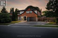 1883 BOUGH BEECHES BOULEVARD | Mississauga Ontario | Slide Image One